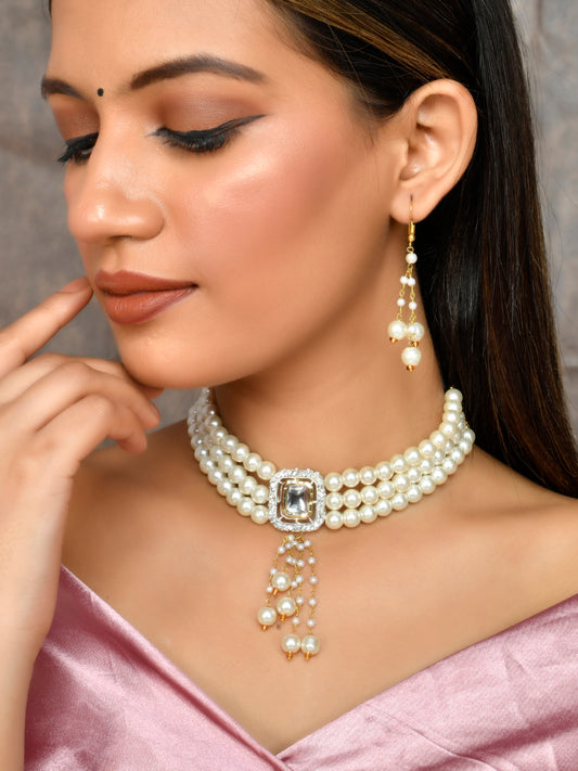 Pearl Kundan Brooch Choker Jewellery Sets for Women Online