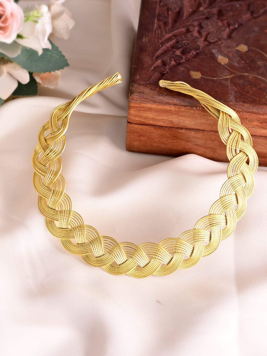 Braided Gold Necklace - Luxurious Statement JewelIery For Women