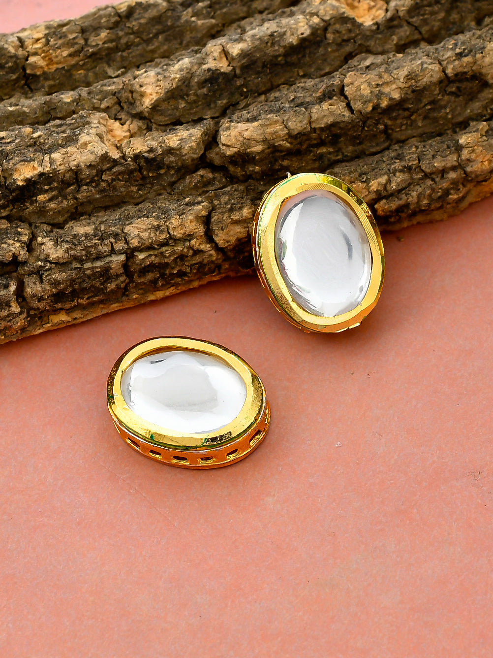 Contemporary Gold Plated Kundan Stud Earrings for Women Online