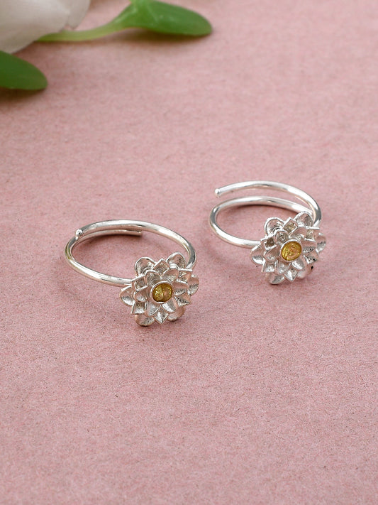 Set of Two Silver Platedyellow Quartz-studded Handcrafted Toe Rings for Women Online