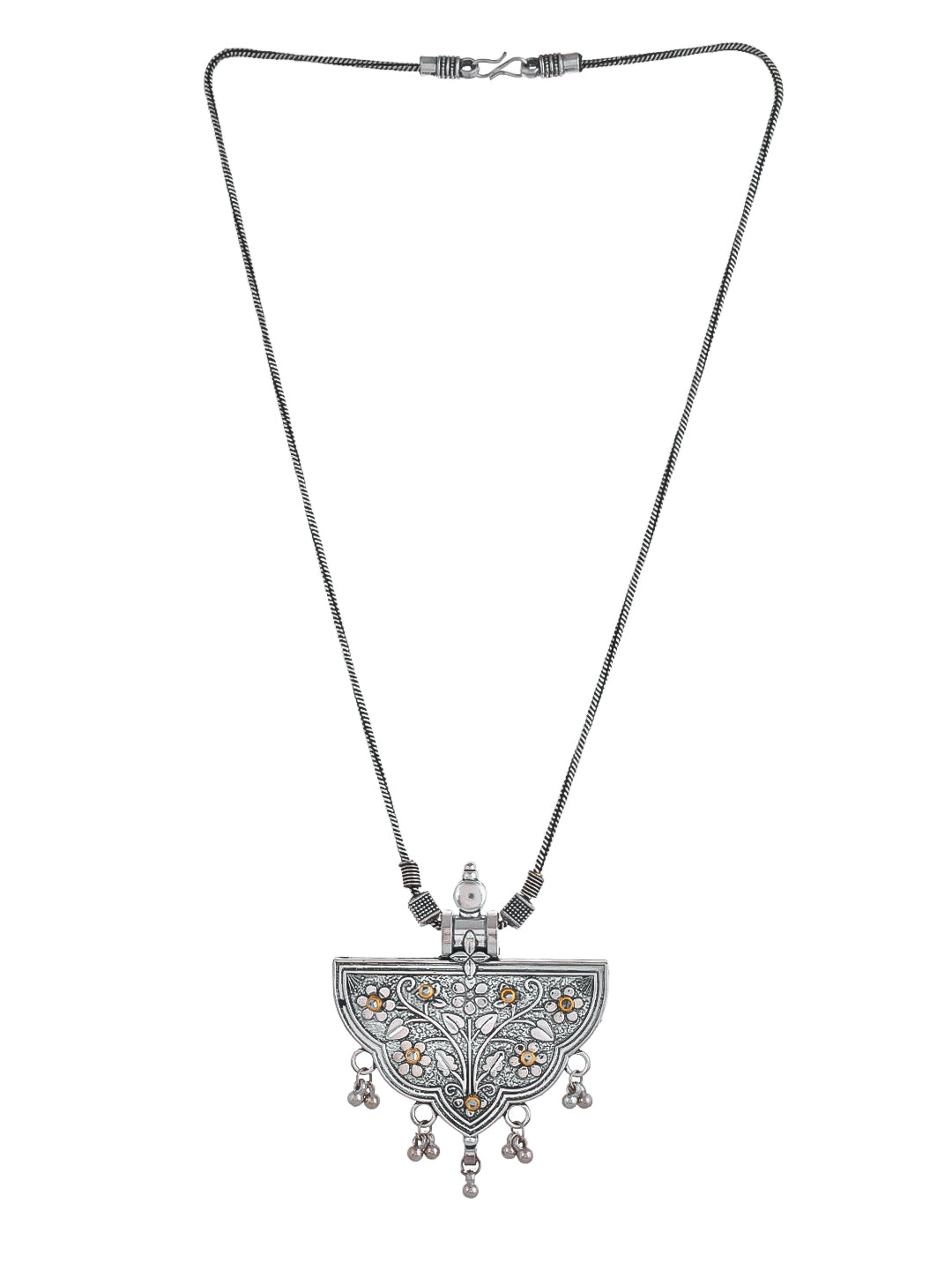 Vintage Silver Necklace with Intricate Floral Design