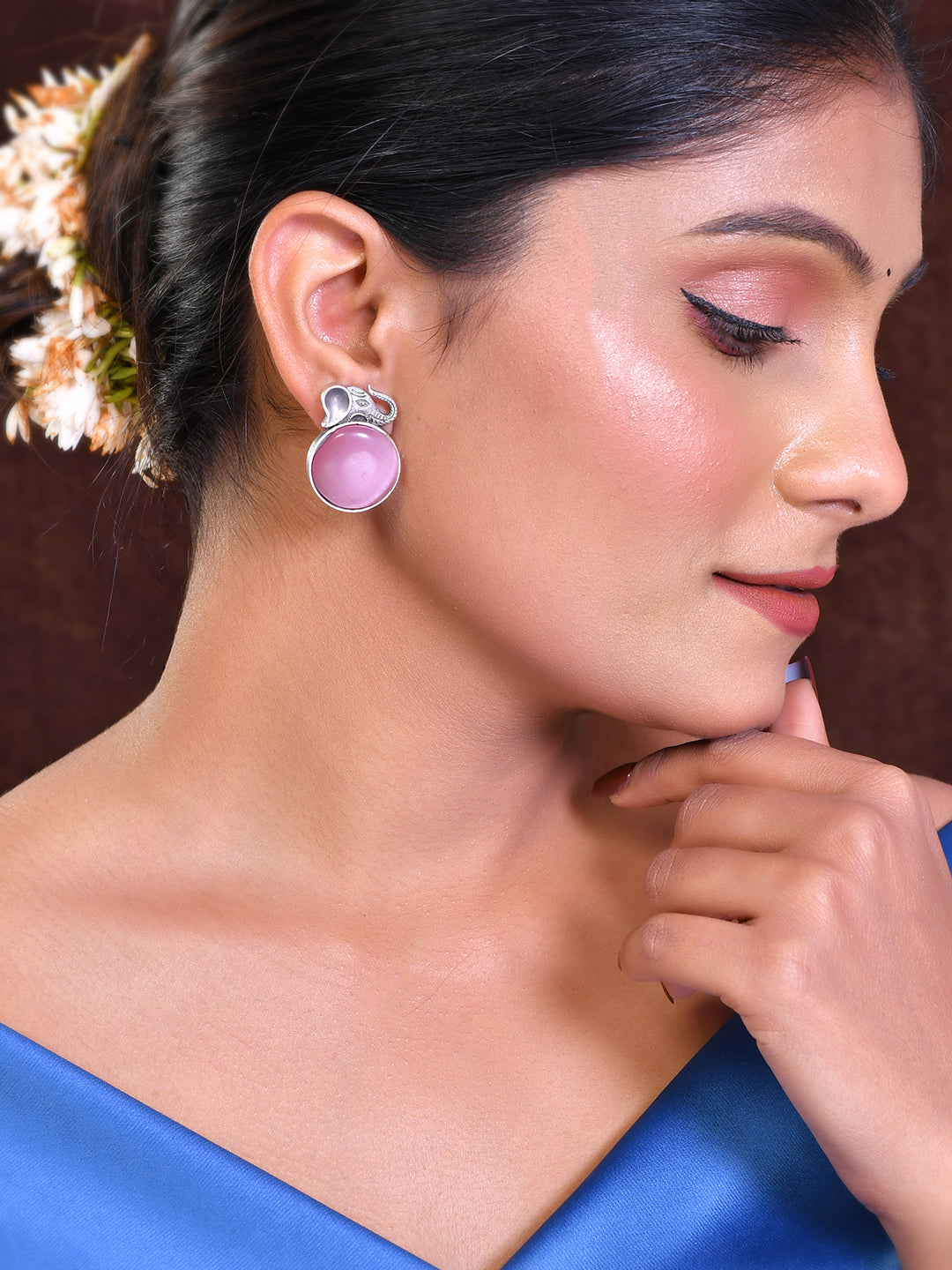 Elegant Elephant Silver Earrings with Pink Gemstones