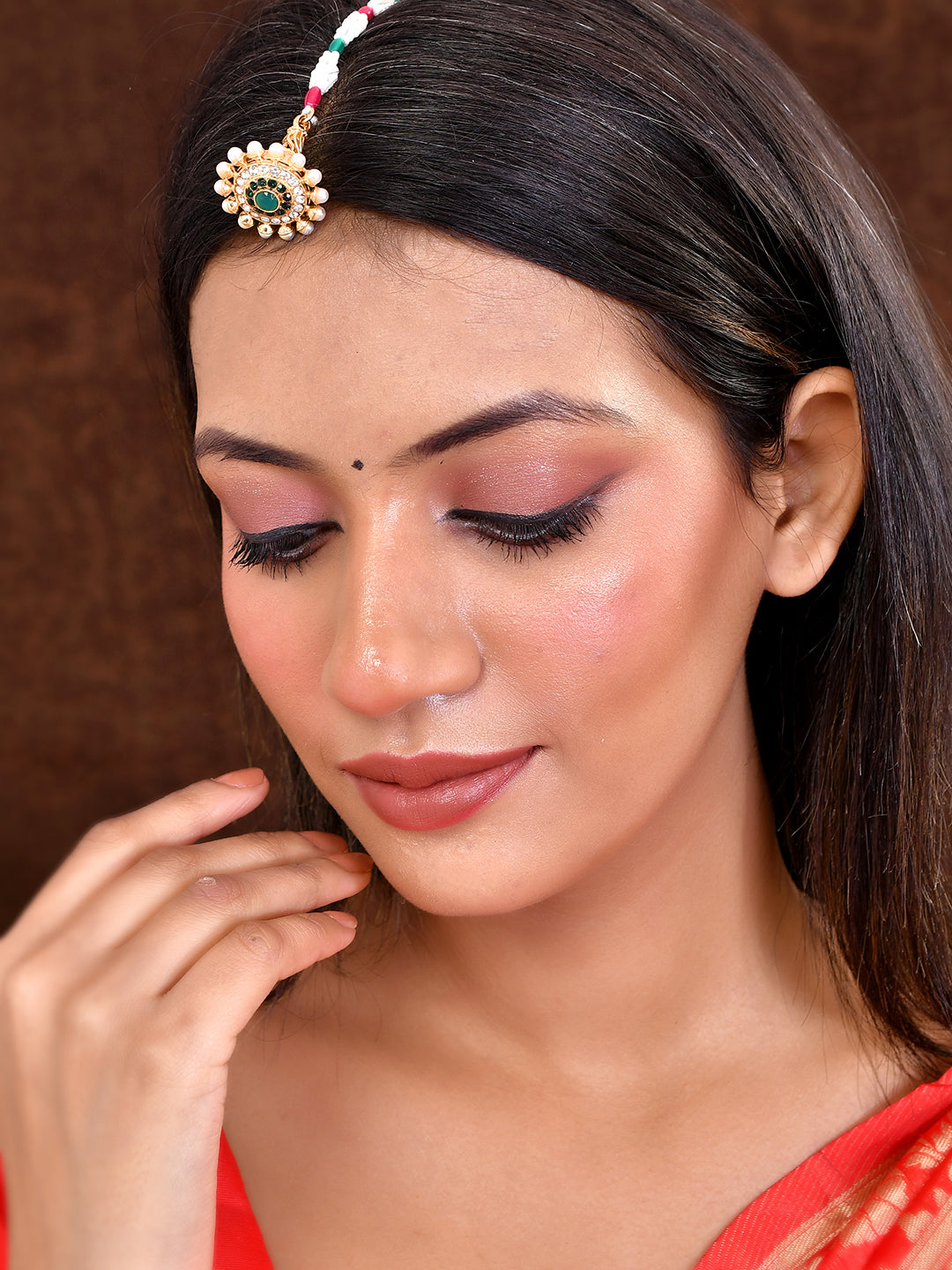 Gold-tone Artificial Stones Beads Studded borla Maang Tikka Head Jewellery