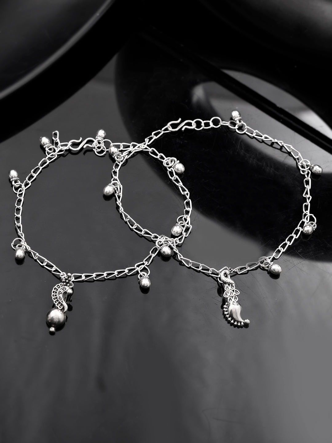 Stylish Silver-Plated Anklet For women