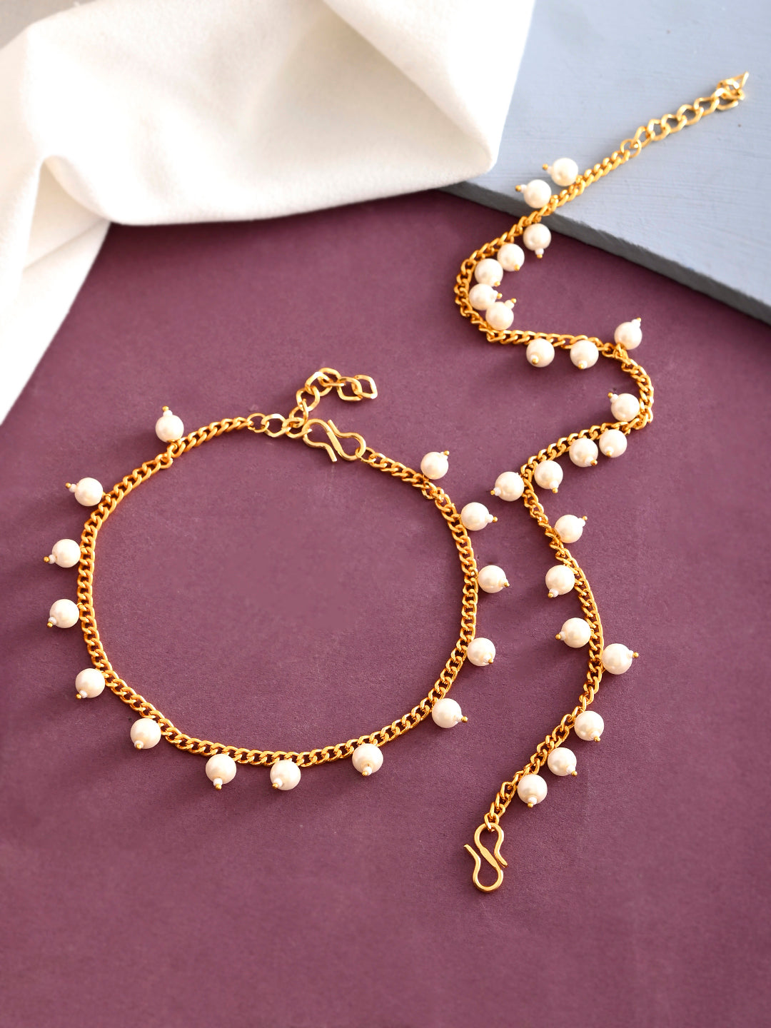 White Pearl & Gold-Plated Anklet For Women 