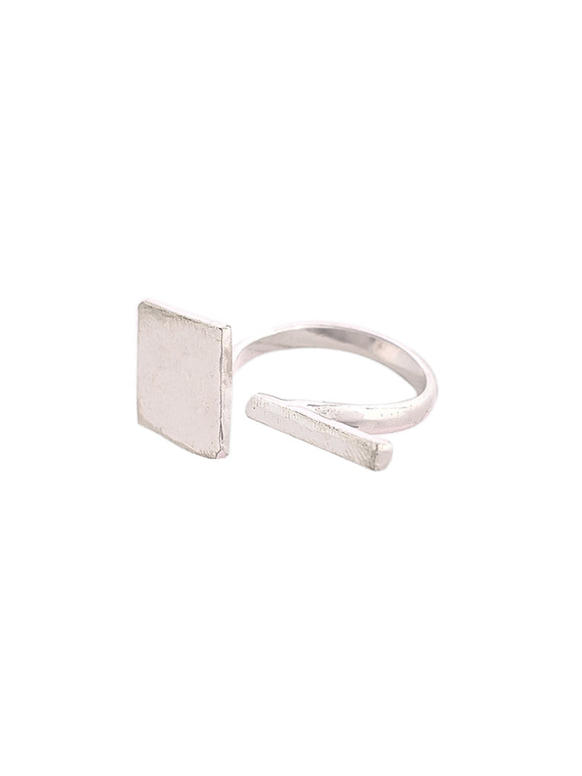 Silver Plated Brass Adjustable Finger ring.