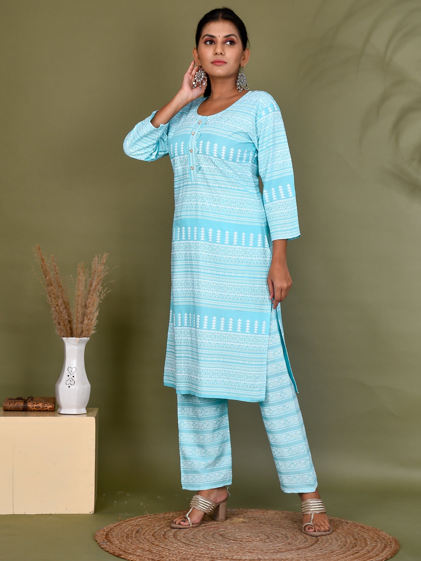 Foil Print Viscose Rayon Kalamkari Straight Kurta With Trouser