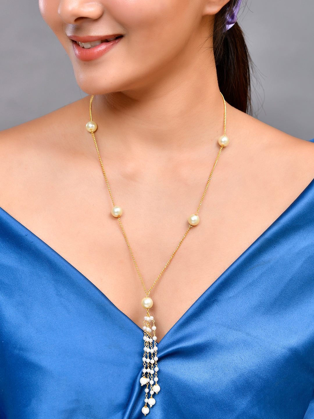 Hanging Pearl Chain Necklace