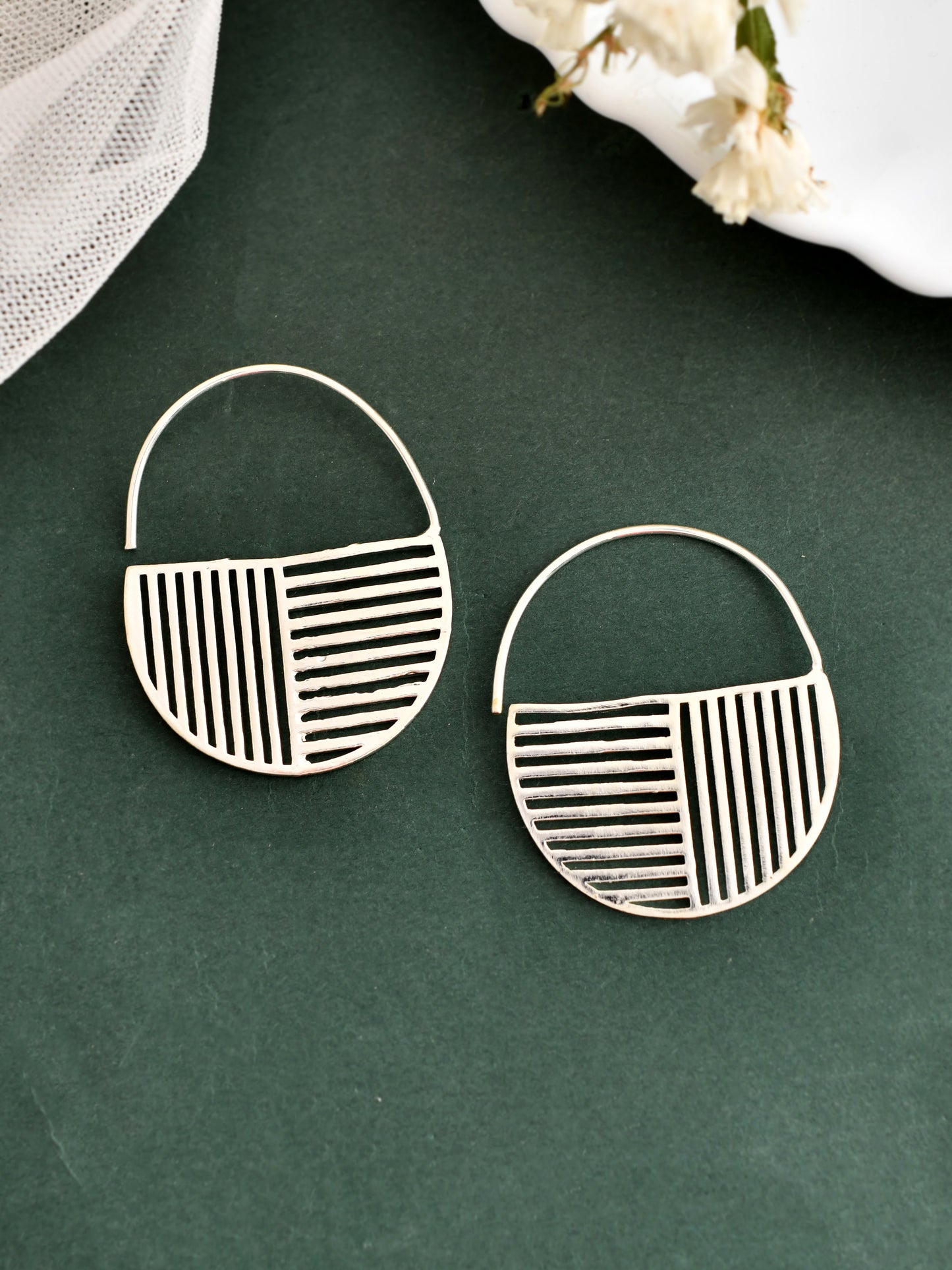 Elegant Silver Hoop Earrings with Unique Striped Design
