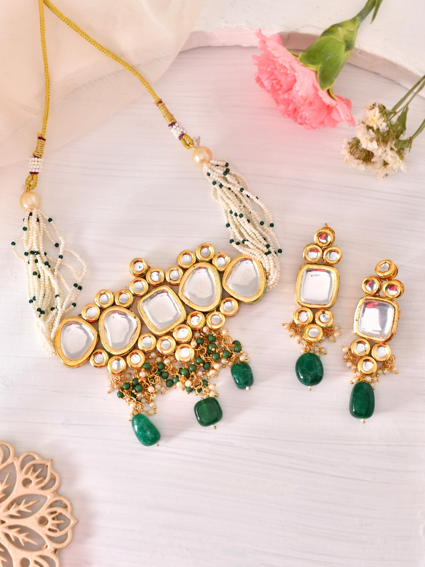 Gold-Plated kunden & White pearl Necklace and Earrings