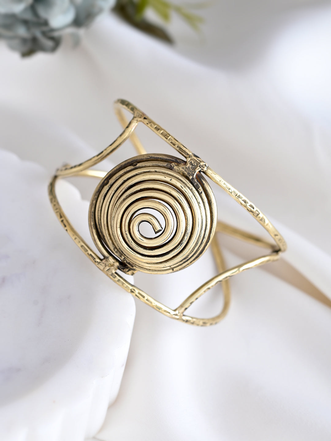 Golden Swirl Luxe Bracelet | Traditional & Ethnic Wear Jewellery