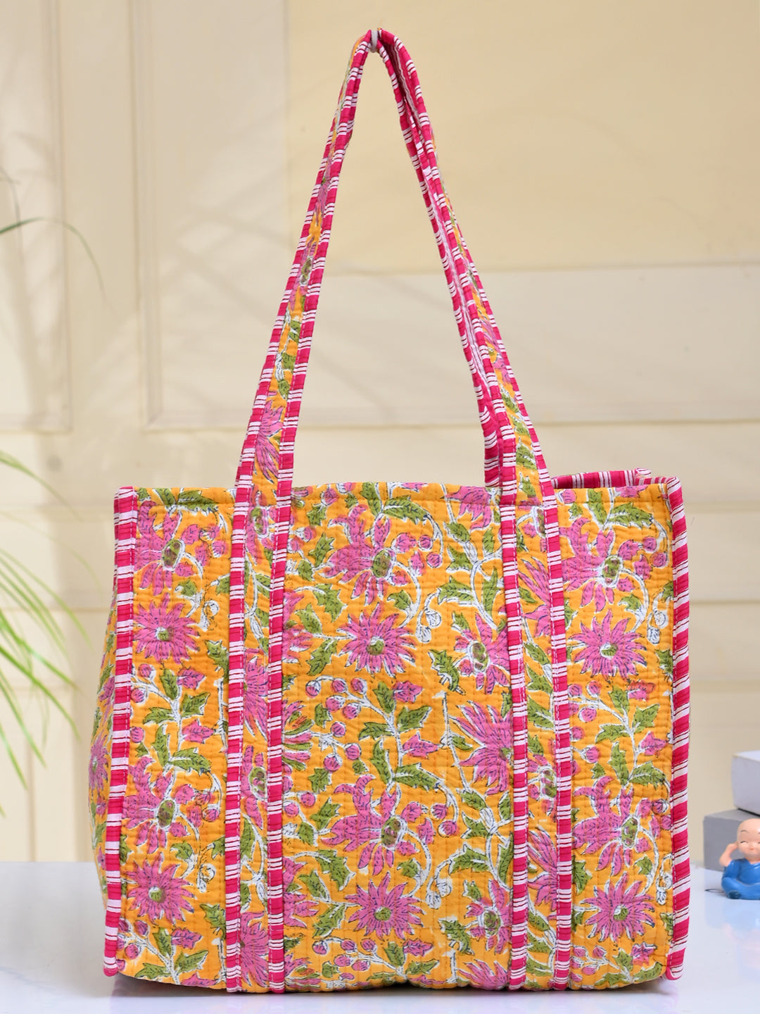 Shoulder Bag Red Block Printed Cotton Quilted Tote Bags For Women