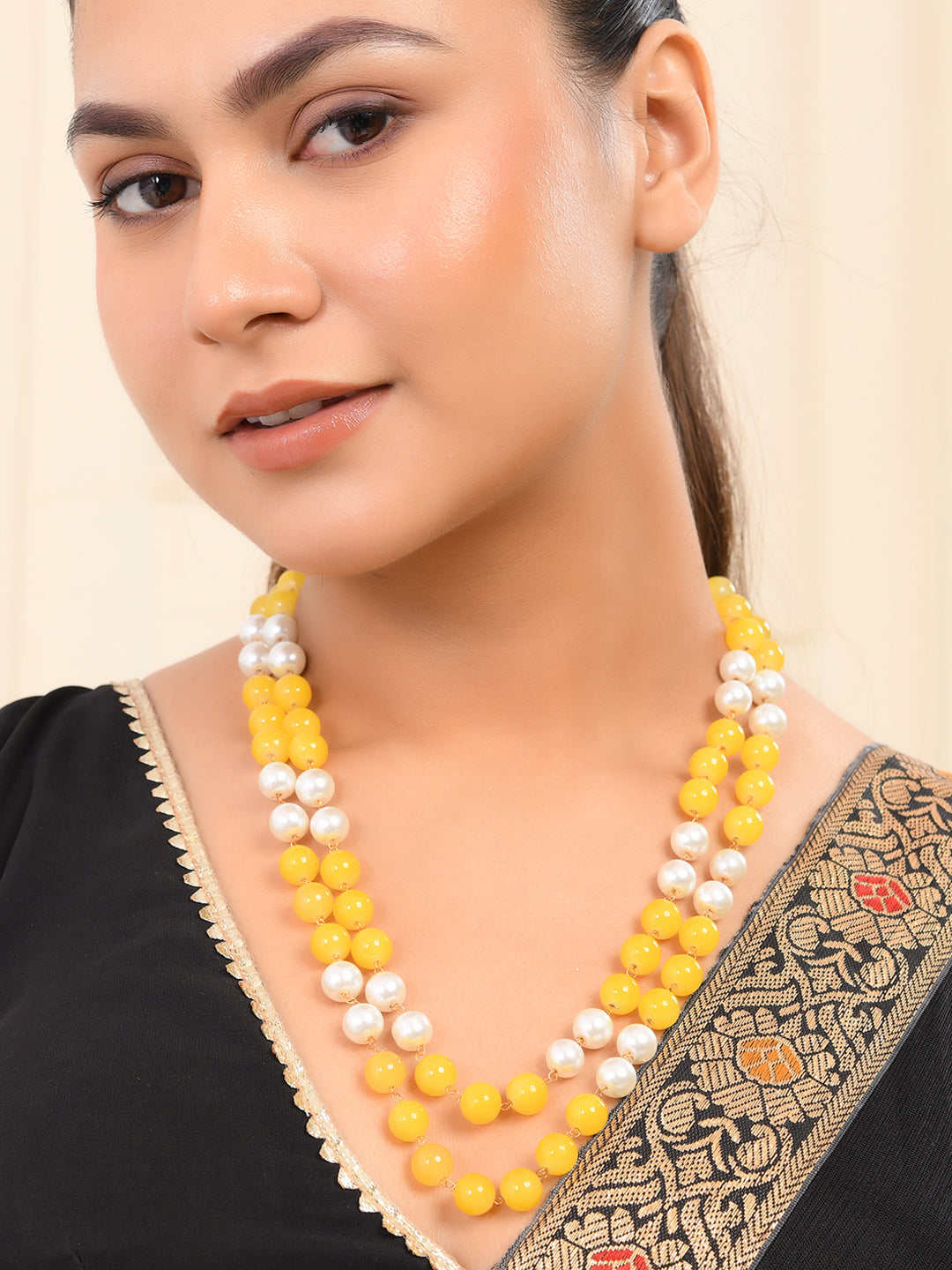 White Pearl layered Necklace