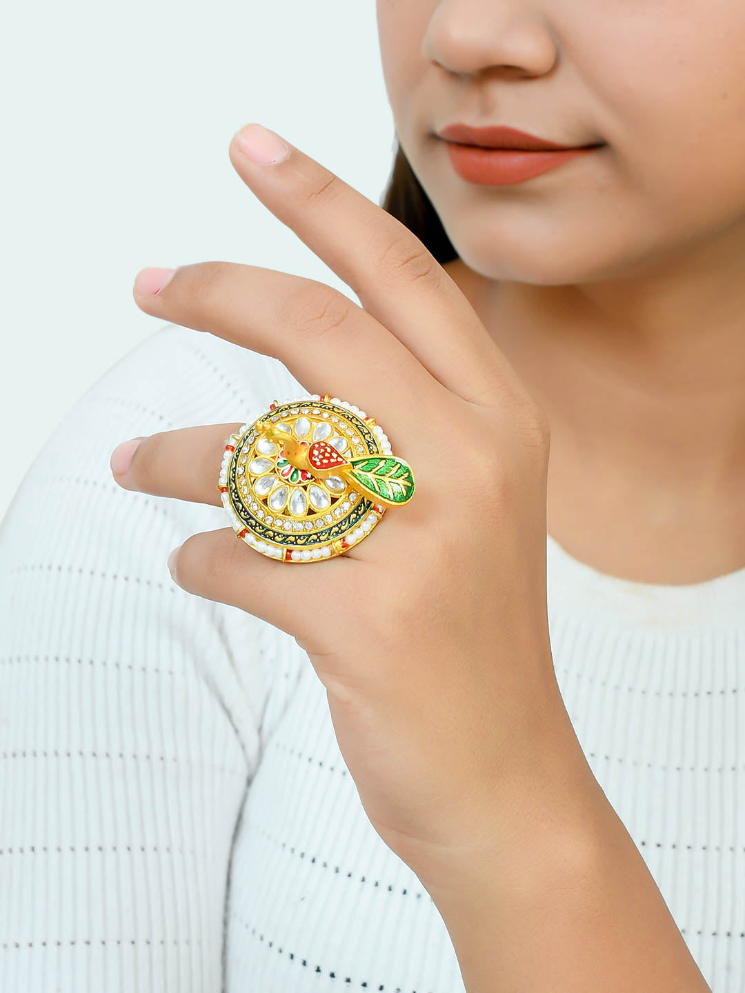 Traditional Gold-Plated Circular Ring with Precious Stone Embellishments