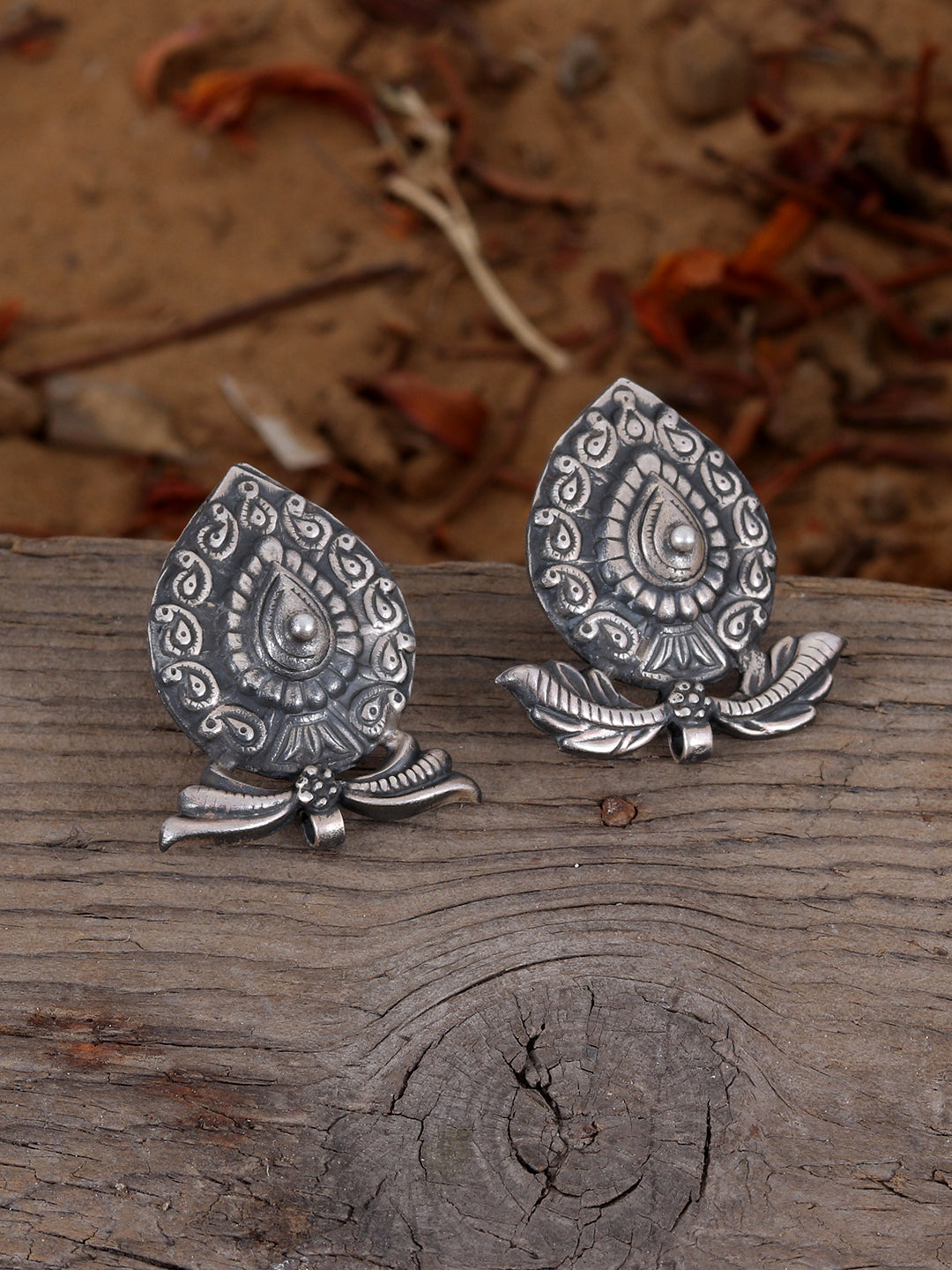 Paan Designer Sterling Silver Stud Earring For Women