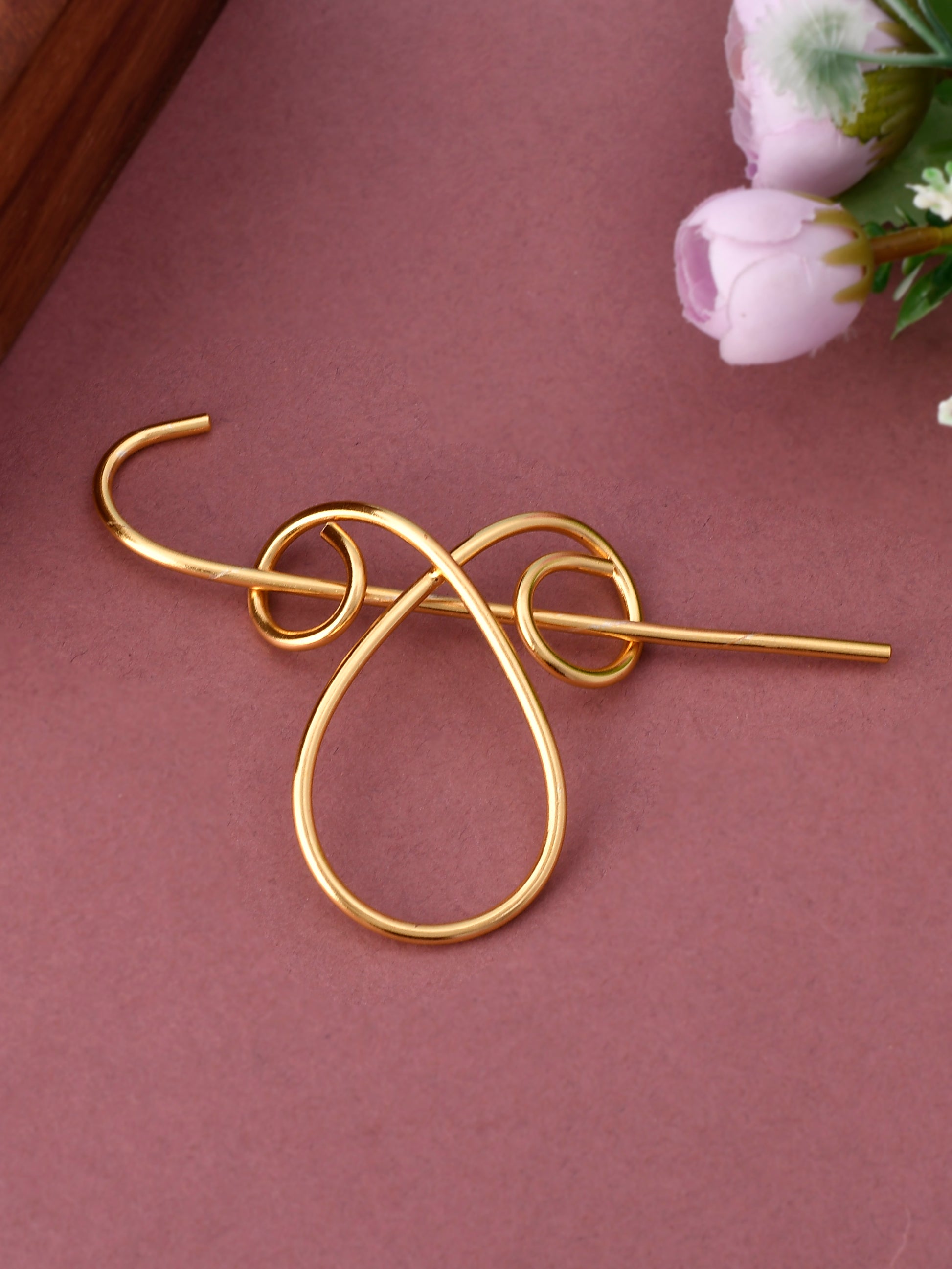 Omega Gold Plated Ornamental Hair Pin for Women Online