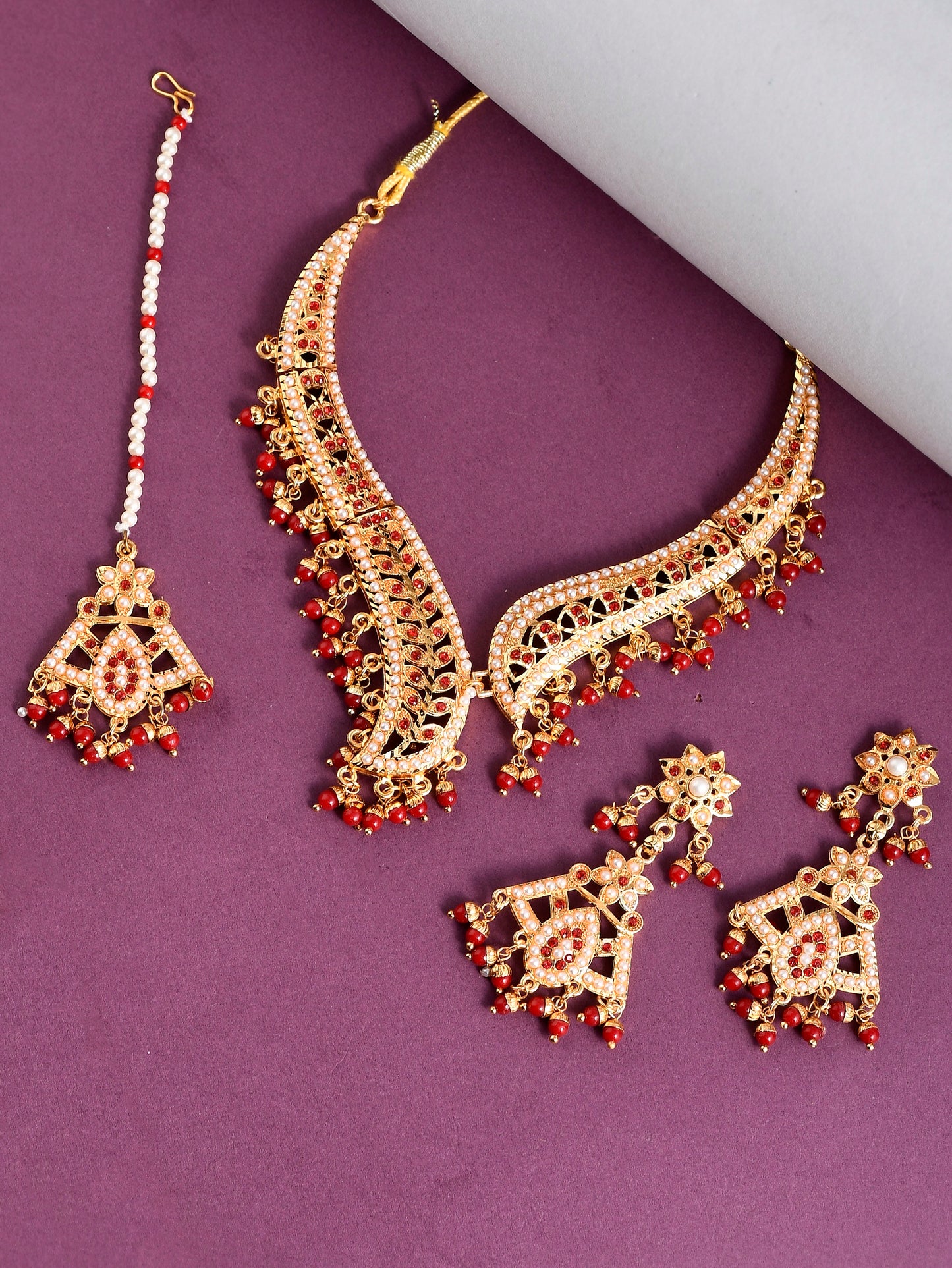 Gold plated Ethnic Traditional Jewellery set With Maang tikka