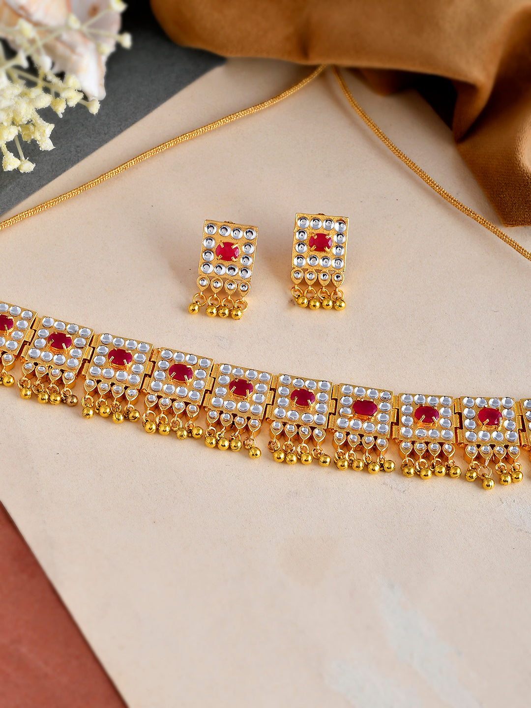 Gold Plated Kundan Choker Jewellery Set