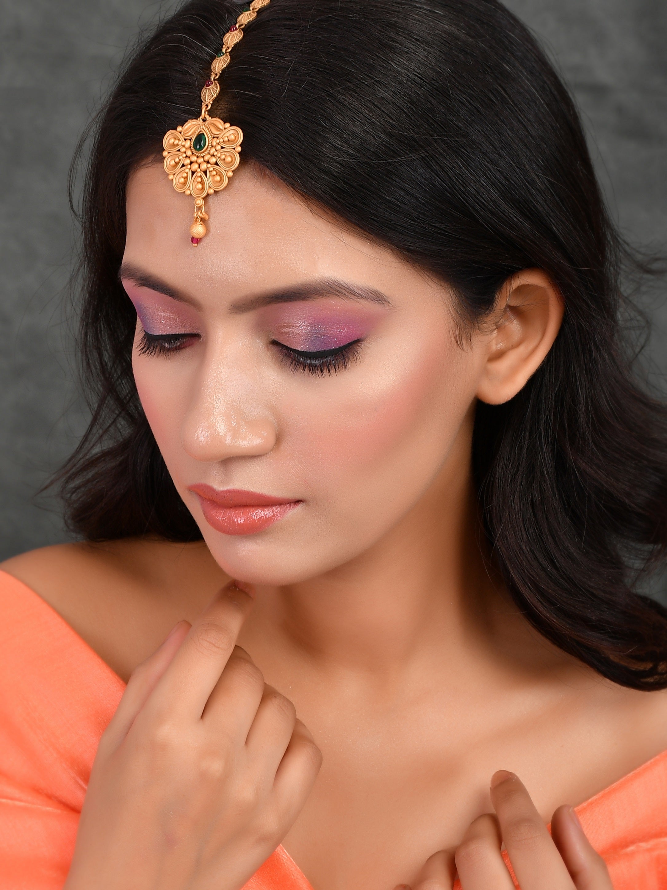 How To Choose A Maang Tikka For Your Wedding? – Outhouse Jewellery