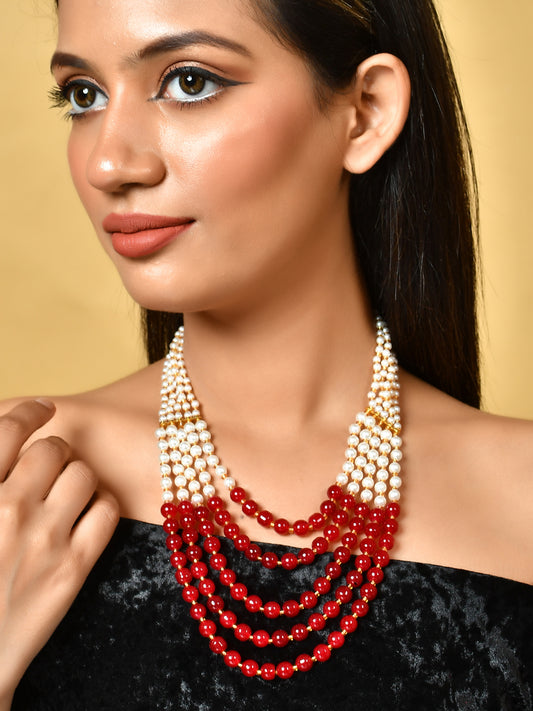 Gold-Plated Layered pearl necklace