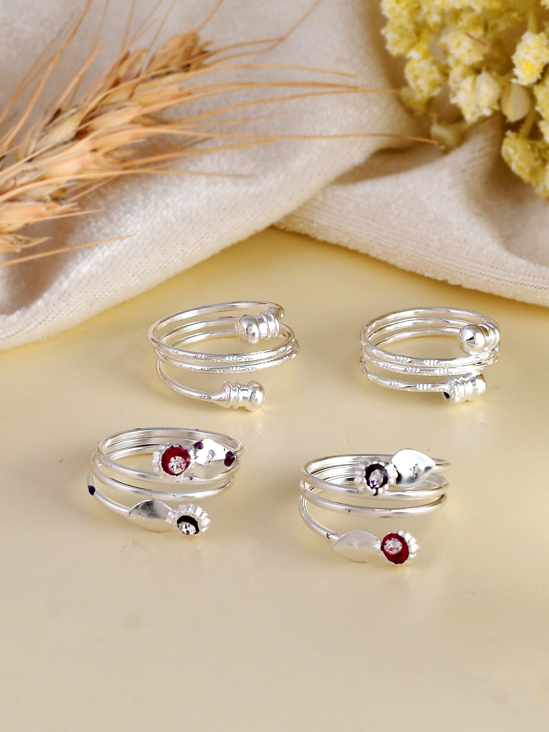 Set of 2 Silver Traditional Toe Rings for Women Online