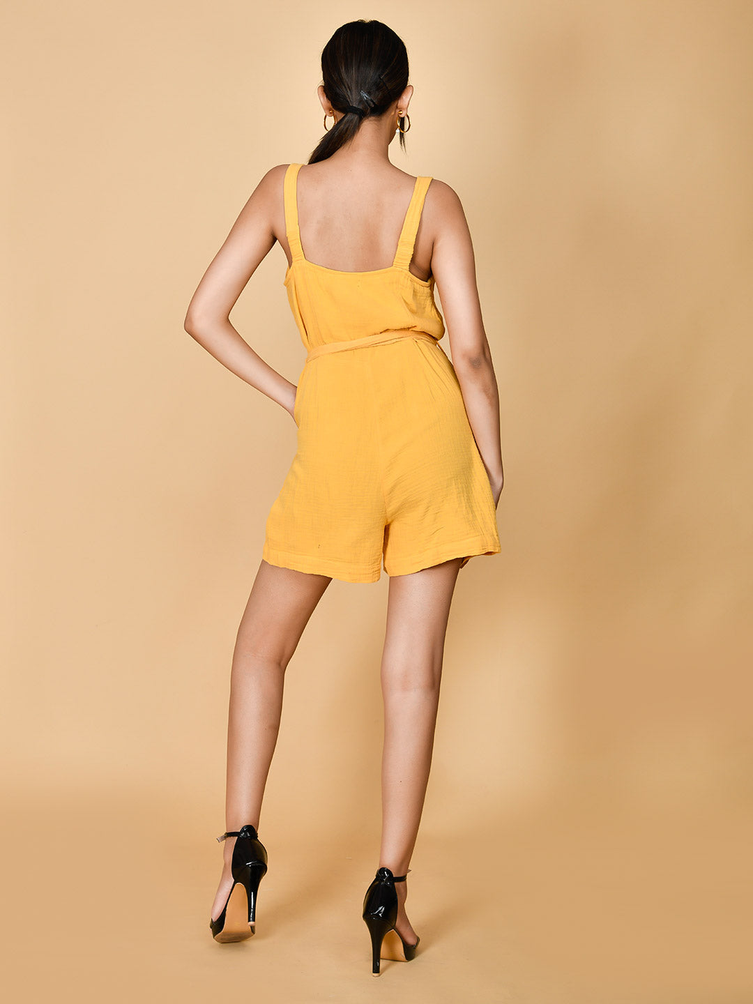 Looking for the perfect dress for your next party? Look no further than our Yellow Short Western Party Dress for girls and women! This gorgeous dress features a vibrant yellow color and a flattering short length that will make you stand out in any crowd. Plus, its western-inspired design adds a touch of playful charm to your outfit. Don't miss out on this must-have dress.