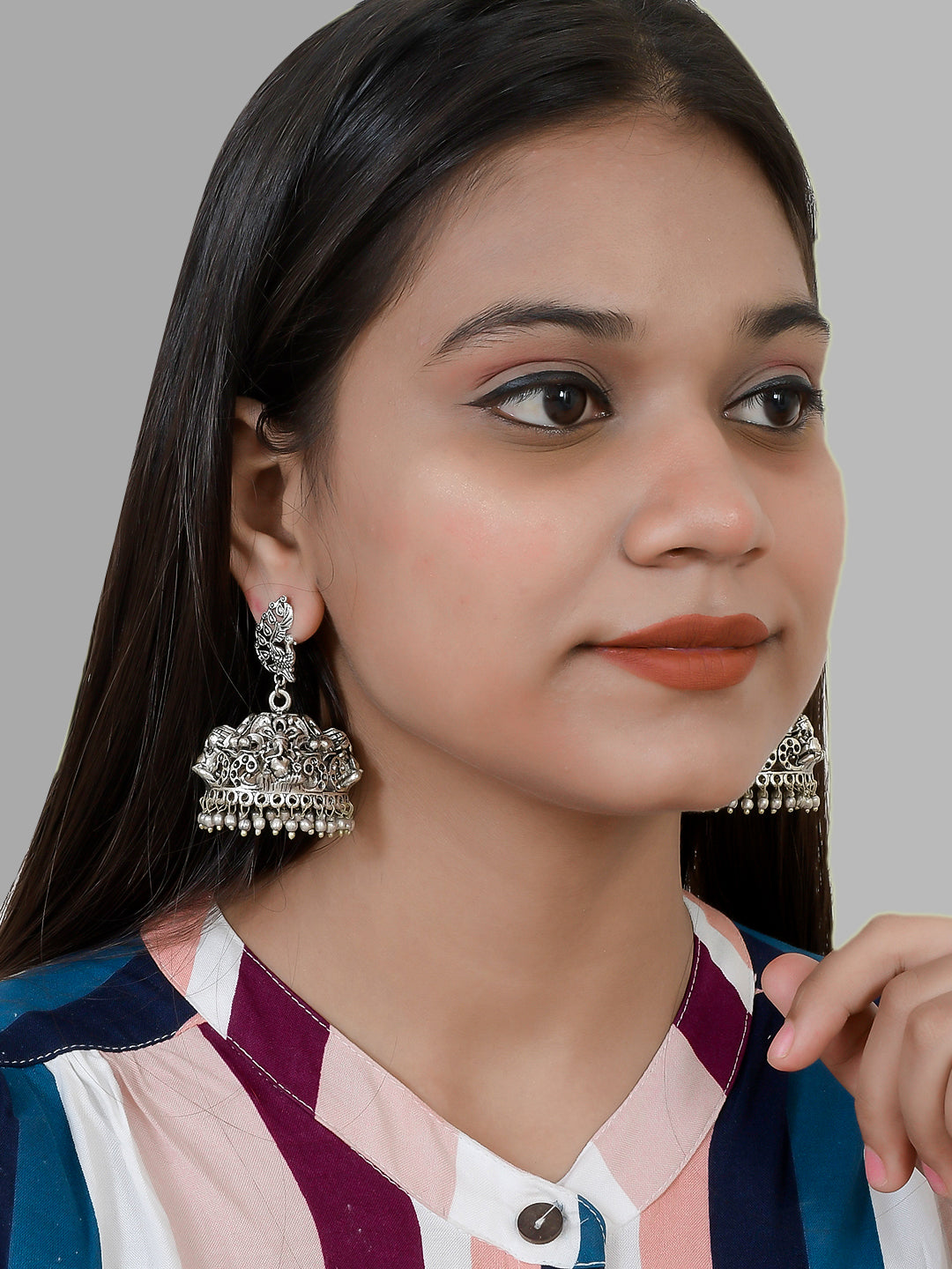 Oxidised silver jhumka earring