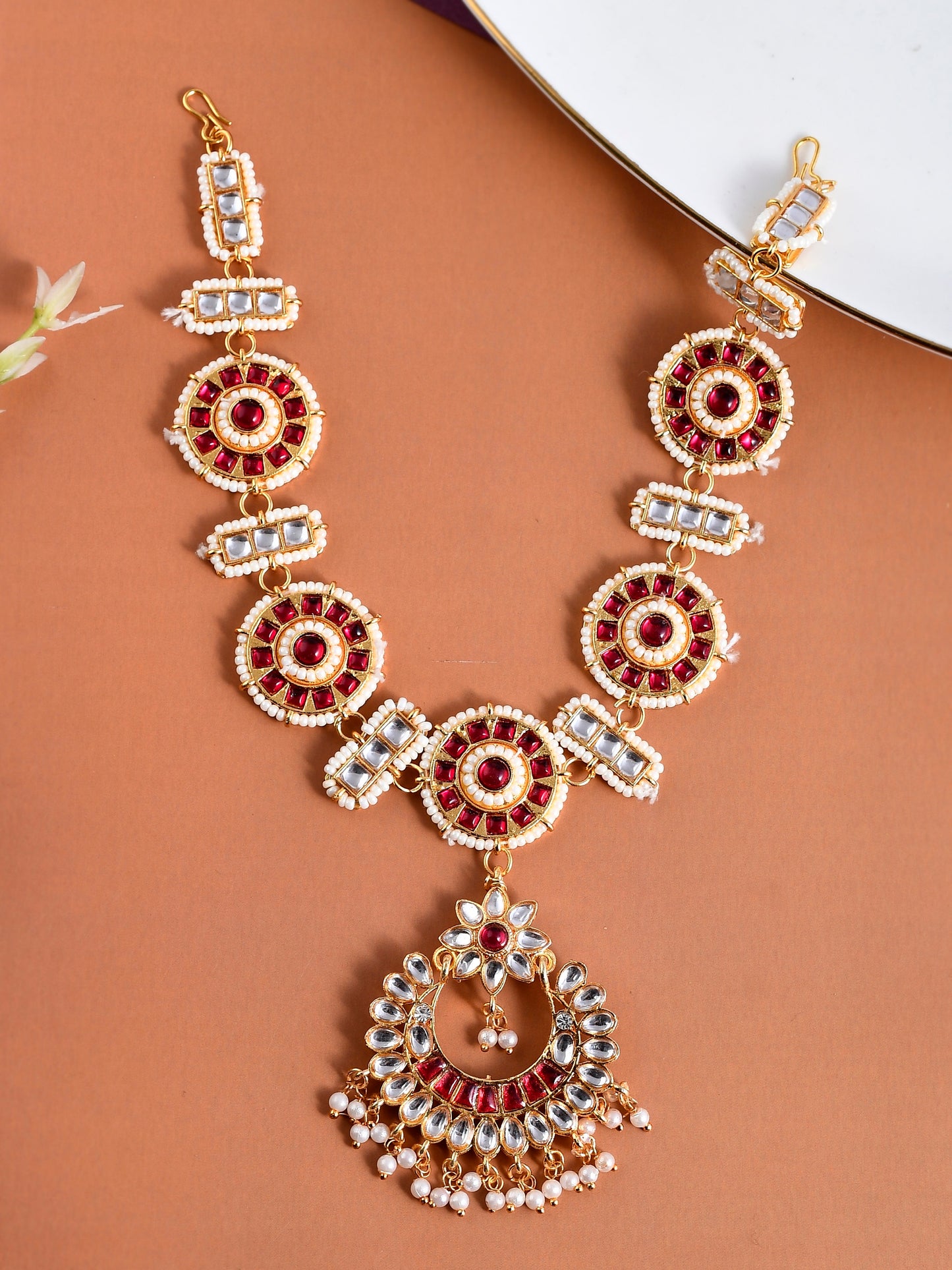 Women Gold-Plated & Kundan Studded Matha Patti