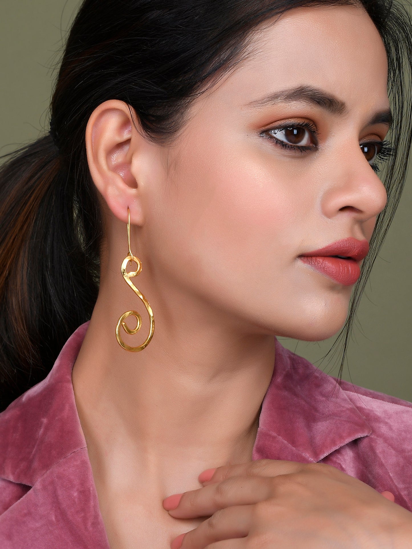 Gold-plated Contemporary Drop Earrings for Women Online