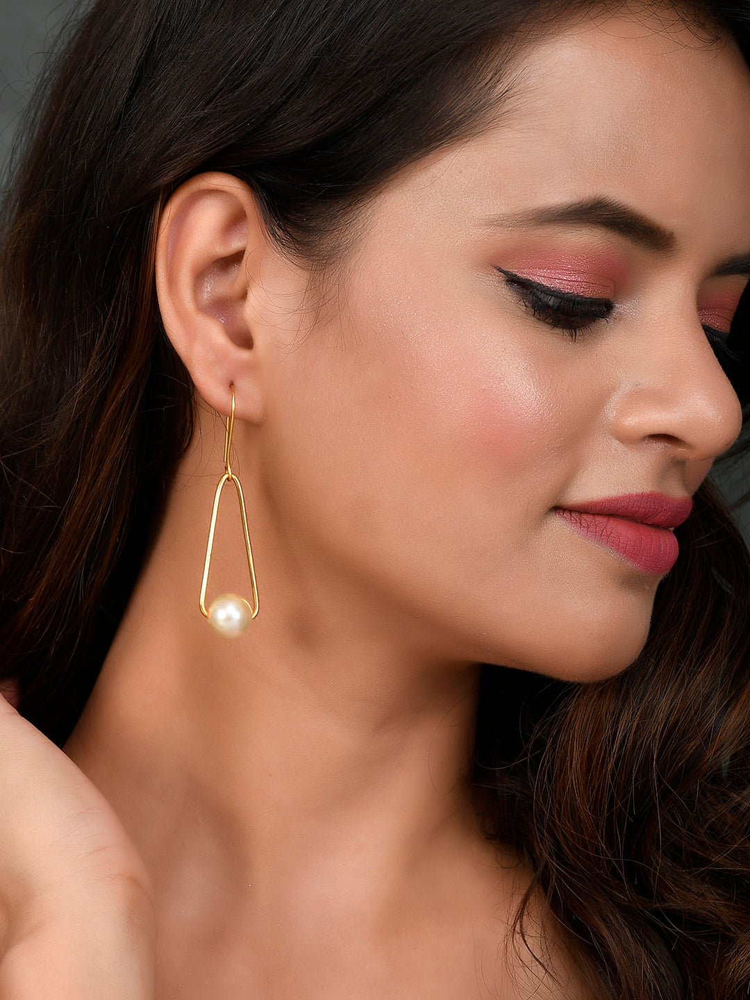 Gold hoop earrings with pearl drop online