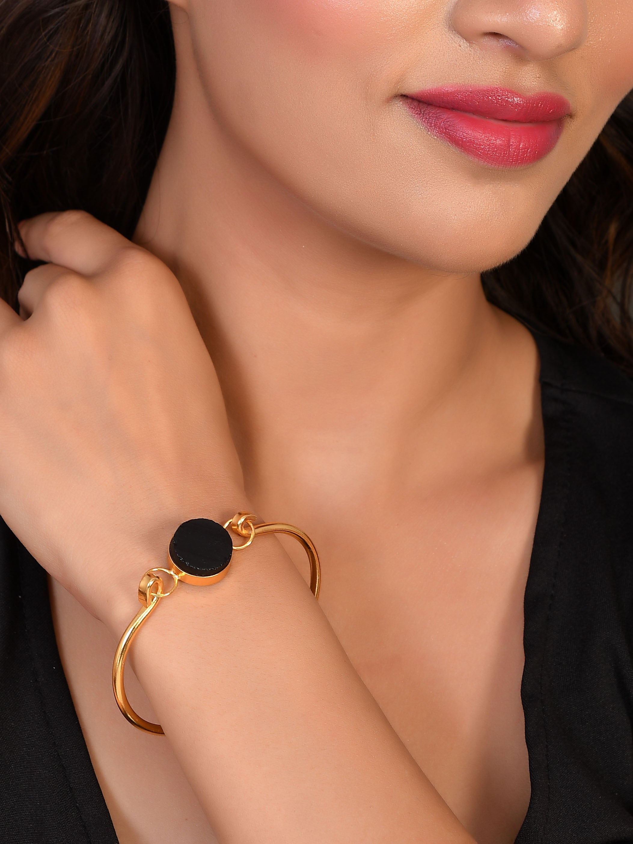 Buy SOHI Gold Plated Party Designer Stone Green Bracelet for Women Online