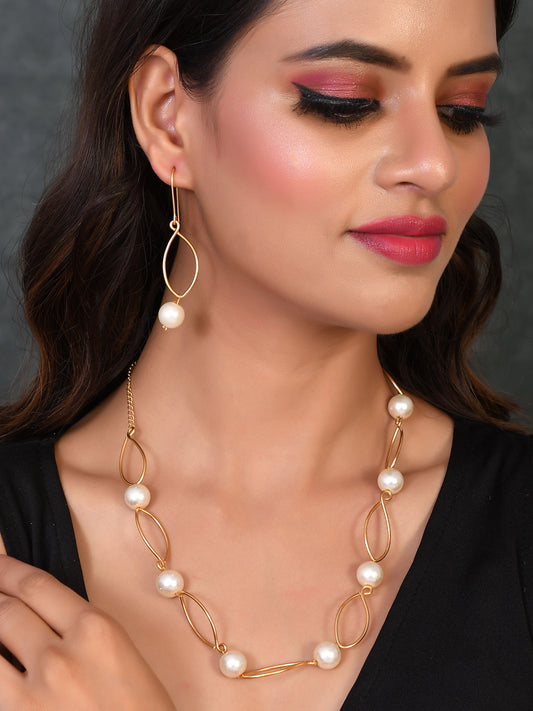 Gold Toned Pearl Western Jewellery Sets for Women Online