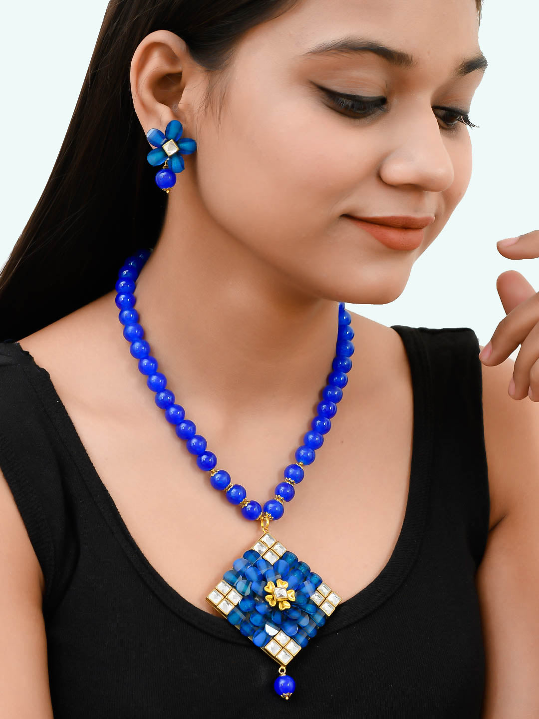 Blue Beads Pendant Set With Earrings