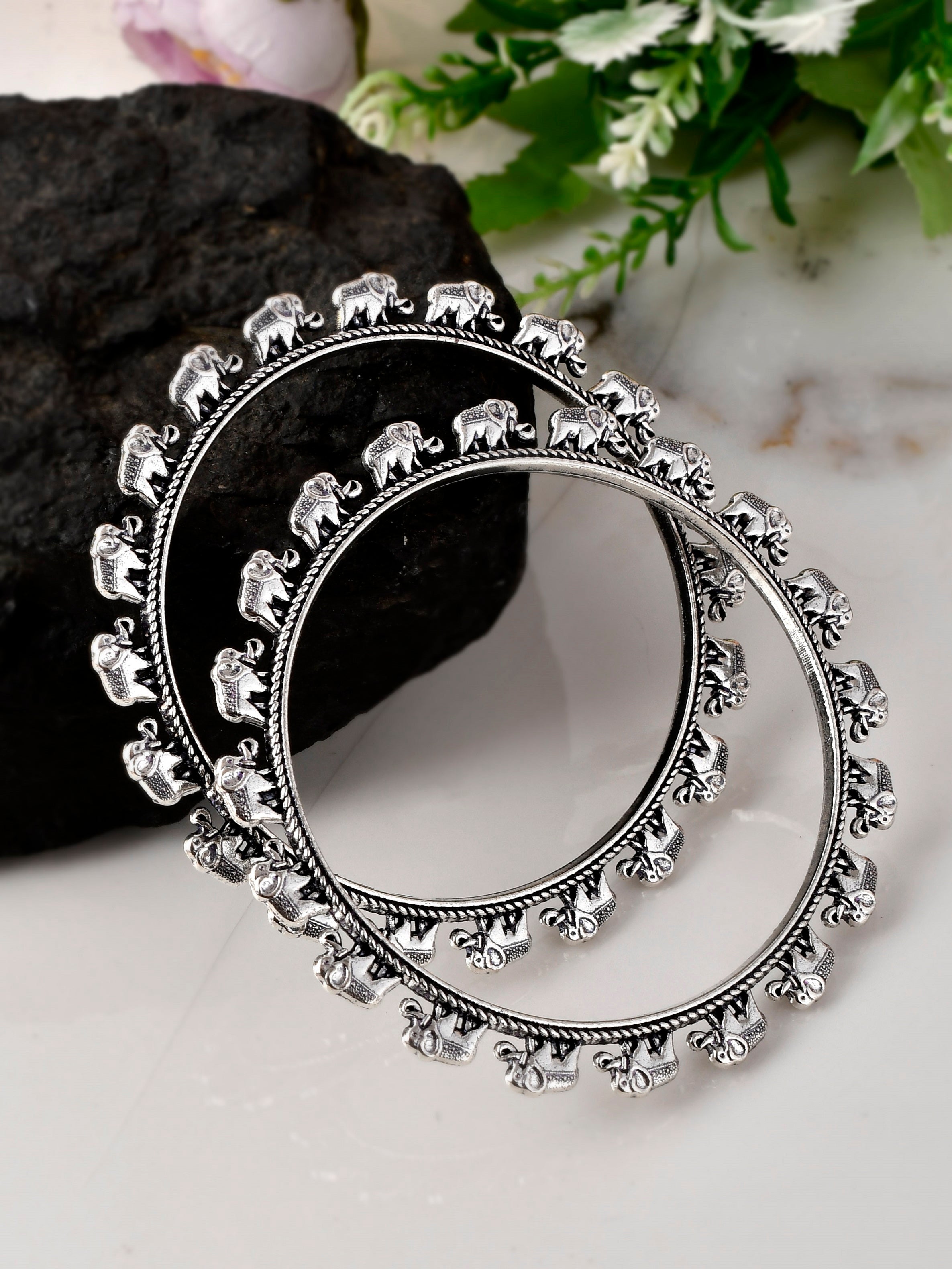 Buy Fida Wedding Ethnic Oxidized Silver Mirror Ring Set of 3 for Women(Free  Size) Online