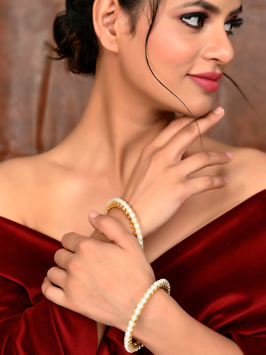 Set Of 2 Gold Plated Pearl Studded Handcrafted Bangles