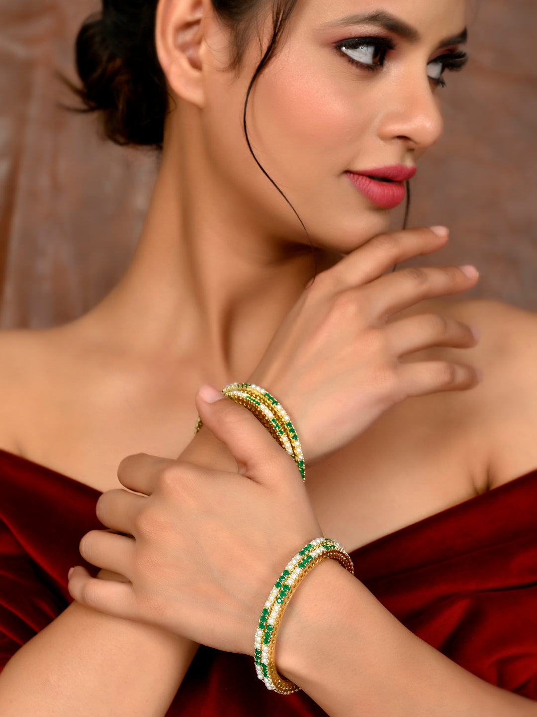 Set Of 4 Gold Plated Green Pearl Studded Handcrafted Bangles