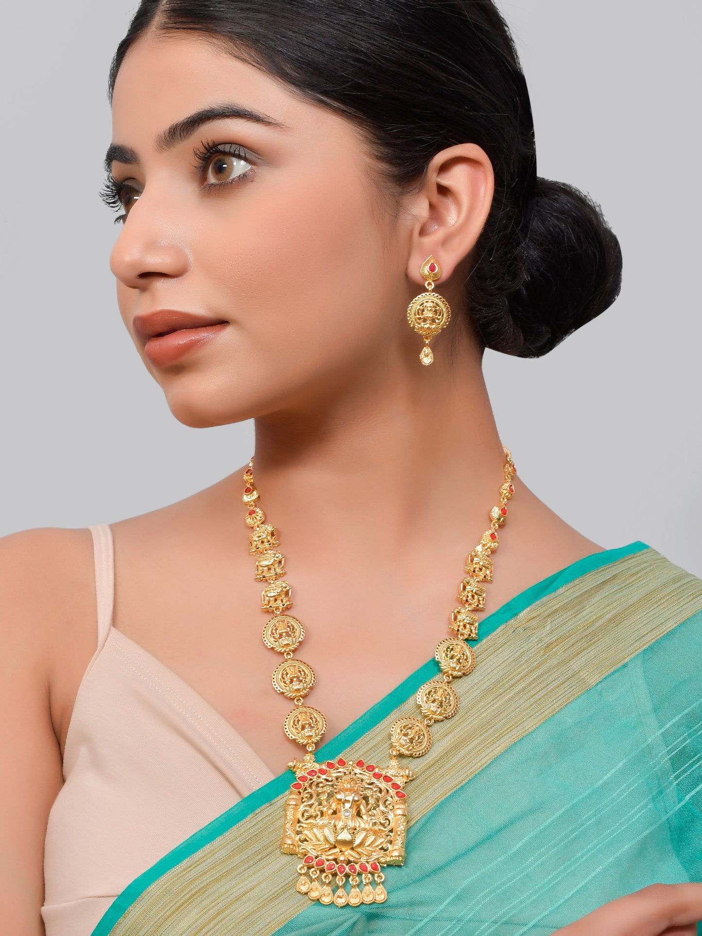 Gold plated Hansini Jewellery set