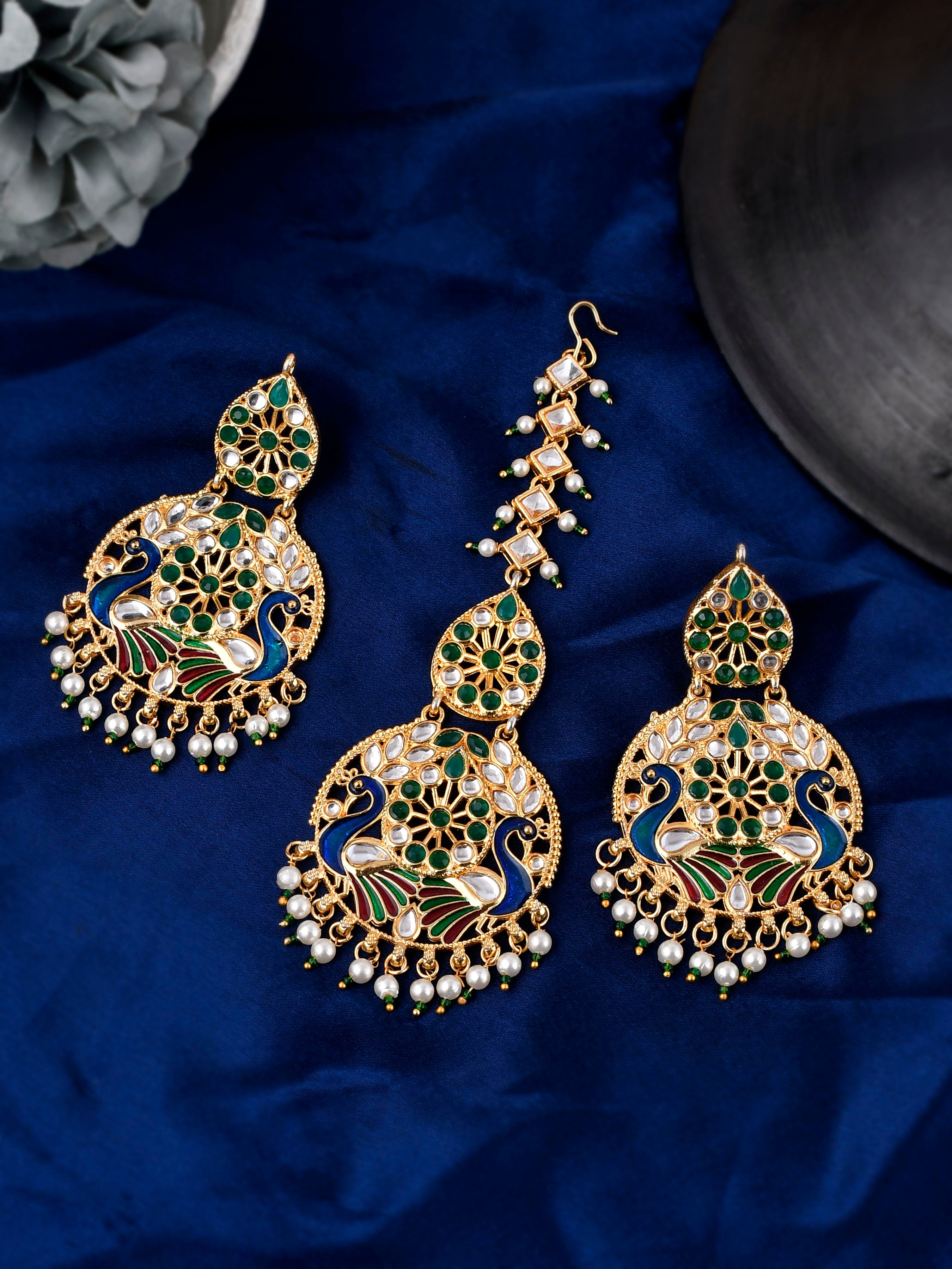 Buy Zaveri Pearls Gold Tone Embellished With Pearls Earring & Maang Tikka  Set online