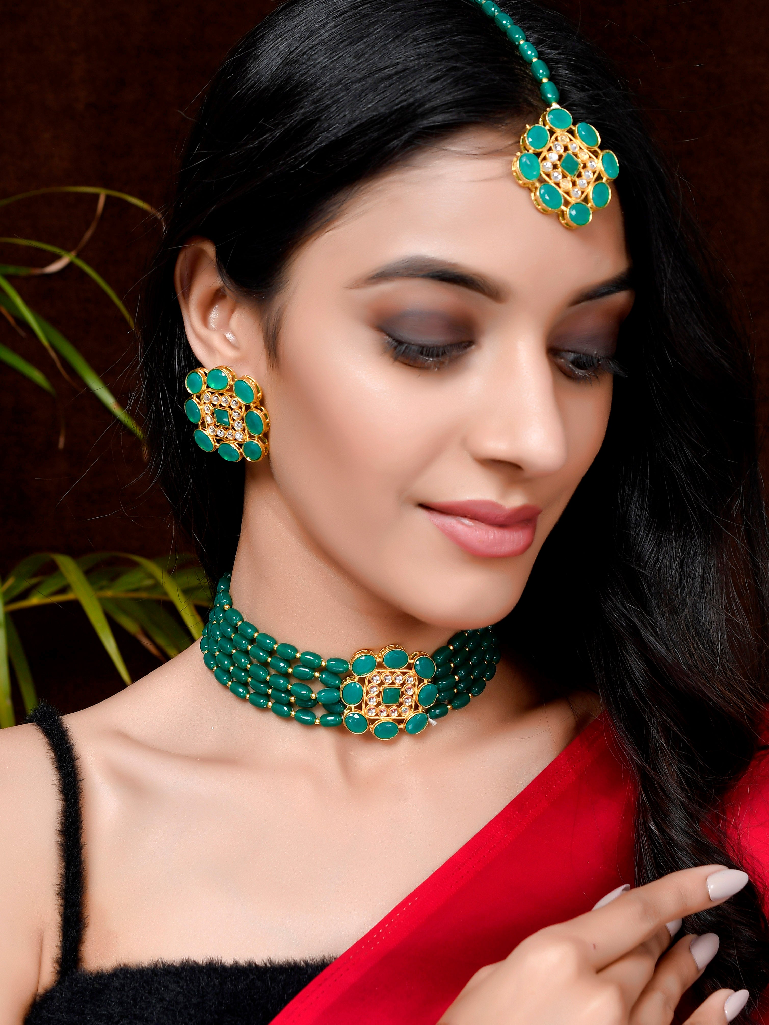 Green choker online sales