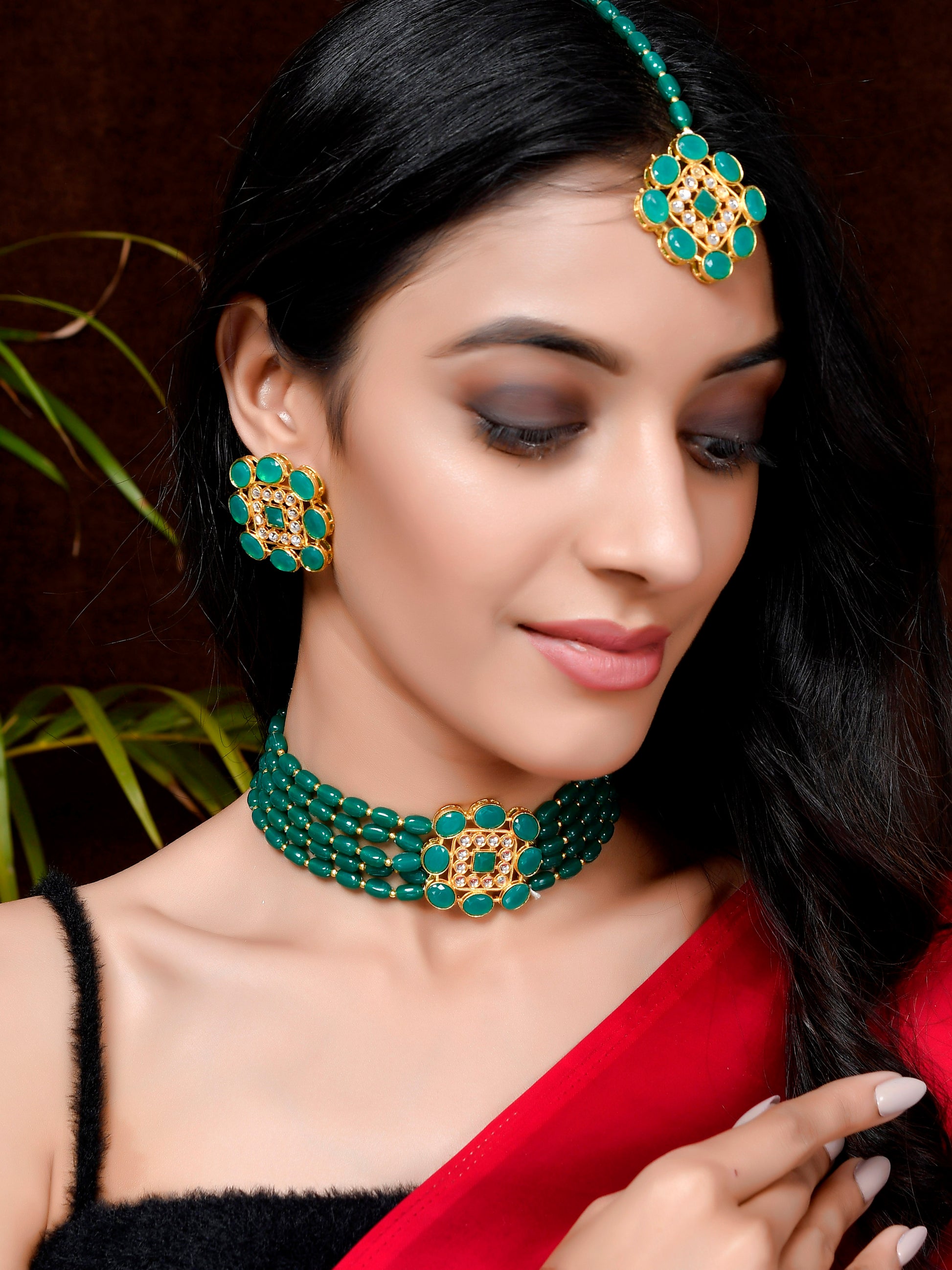 Gold Plated Green Choker Jewellery Sets for Women Online