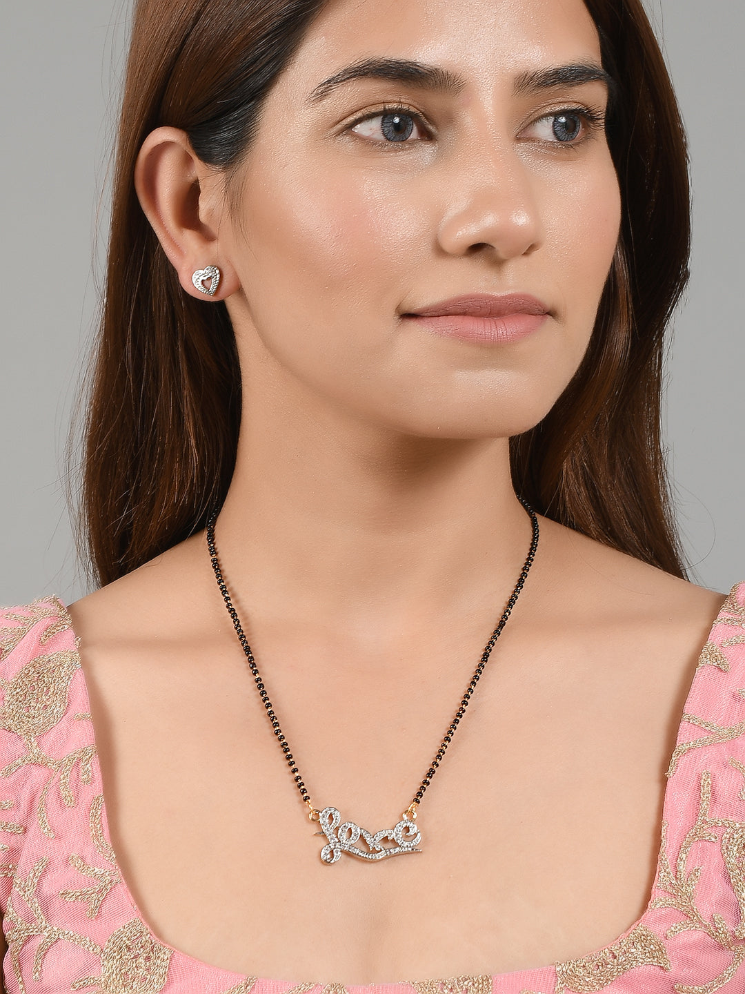 Karimani with on sale diamond pendant