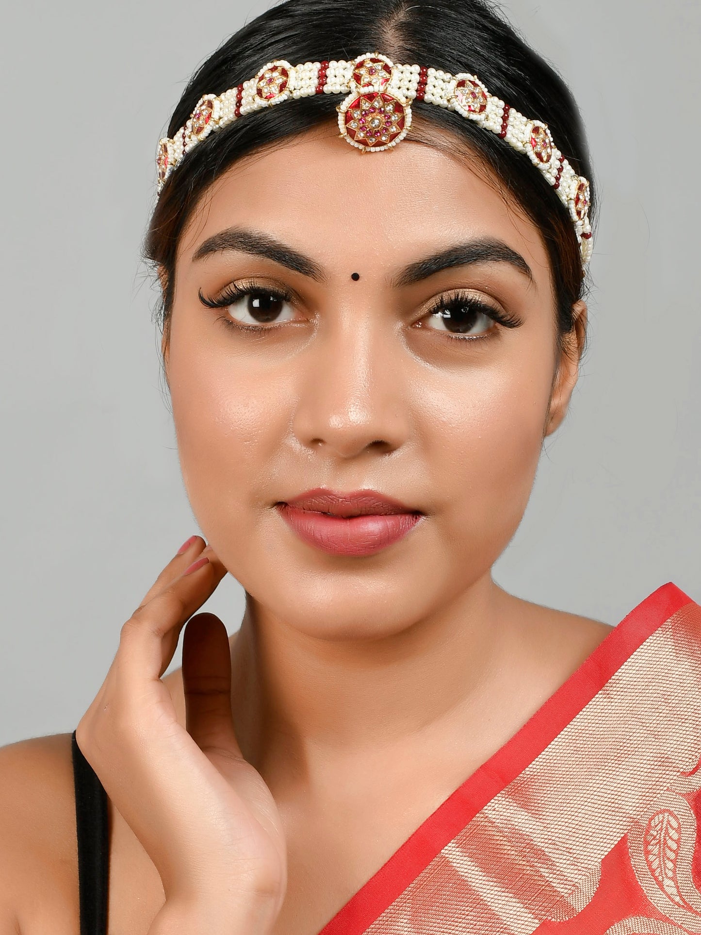 Traditional Pearl Layered Borla Mathapati Head chain