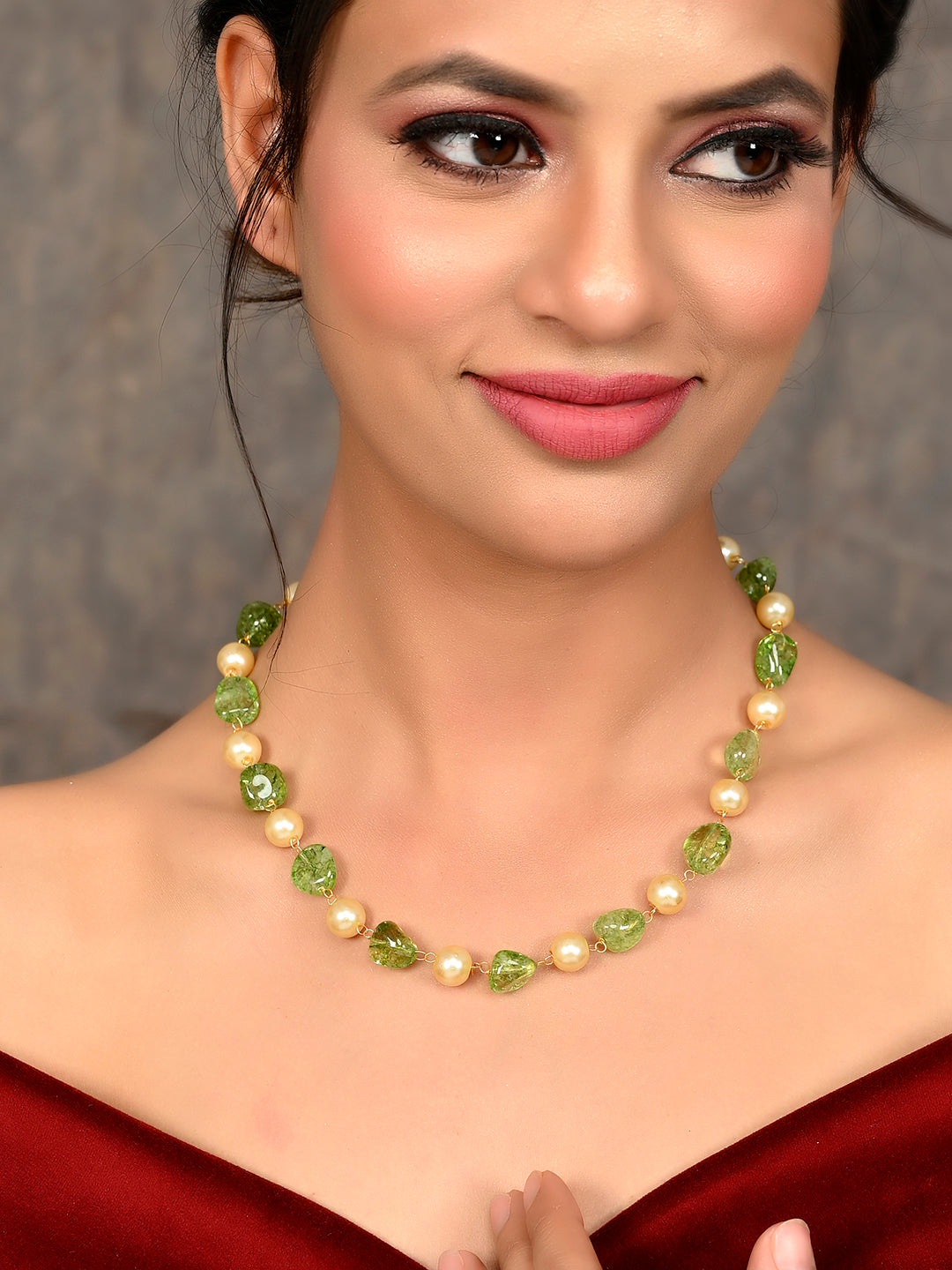 Gold Plated Green Quartz Pearl Unisex Necklace