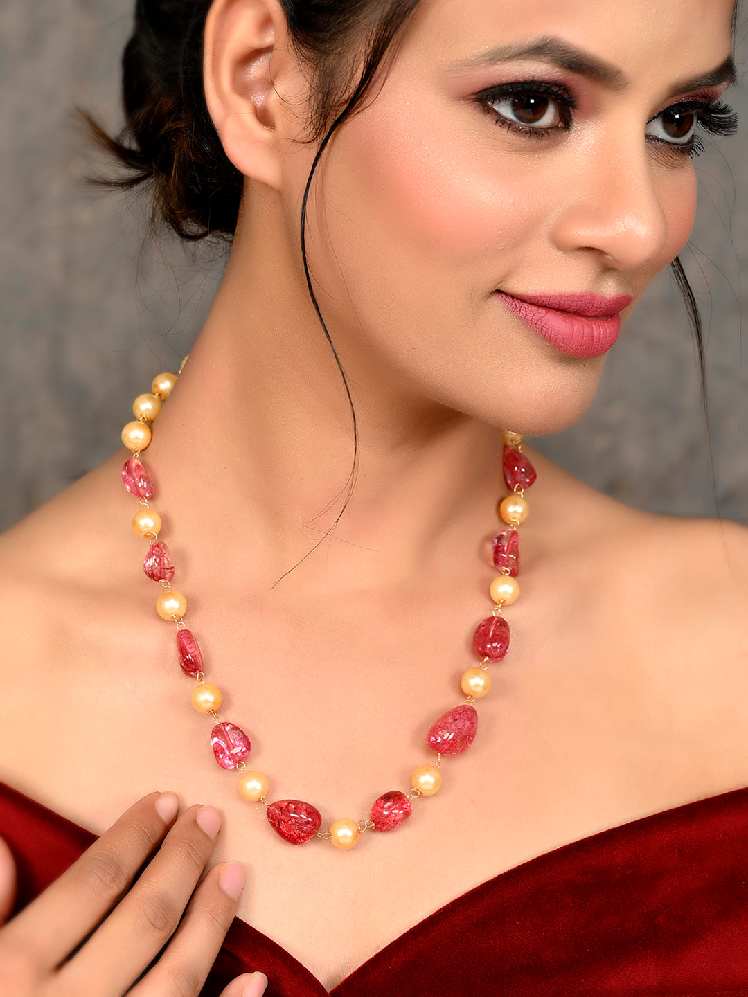 Gold Plated Pink Quartz Pearl Unisex Necklace