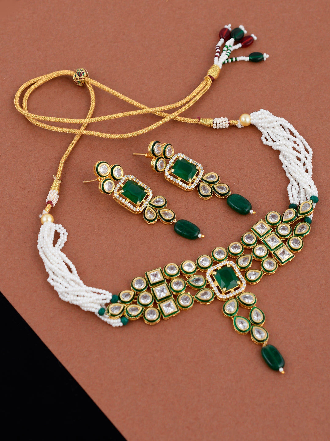 Handmade Green Kundan Diamond Choker Jewellery Set With Earring For Women