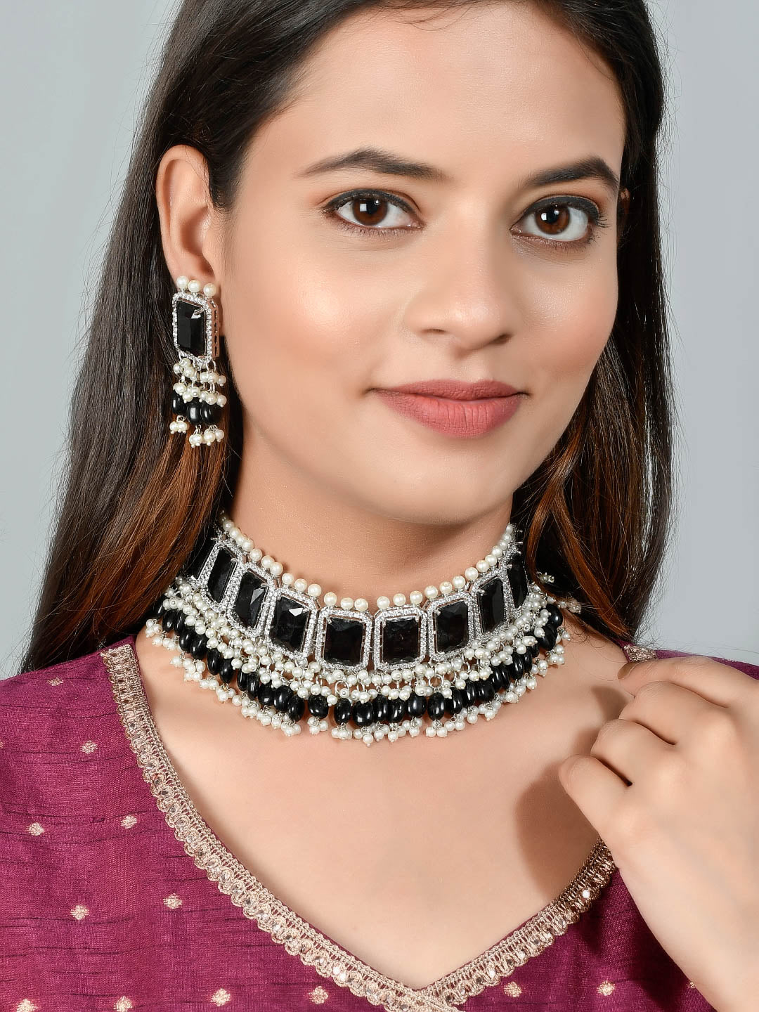 Black Onyx and Pearl Choker Jewellery Sets for Women Online