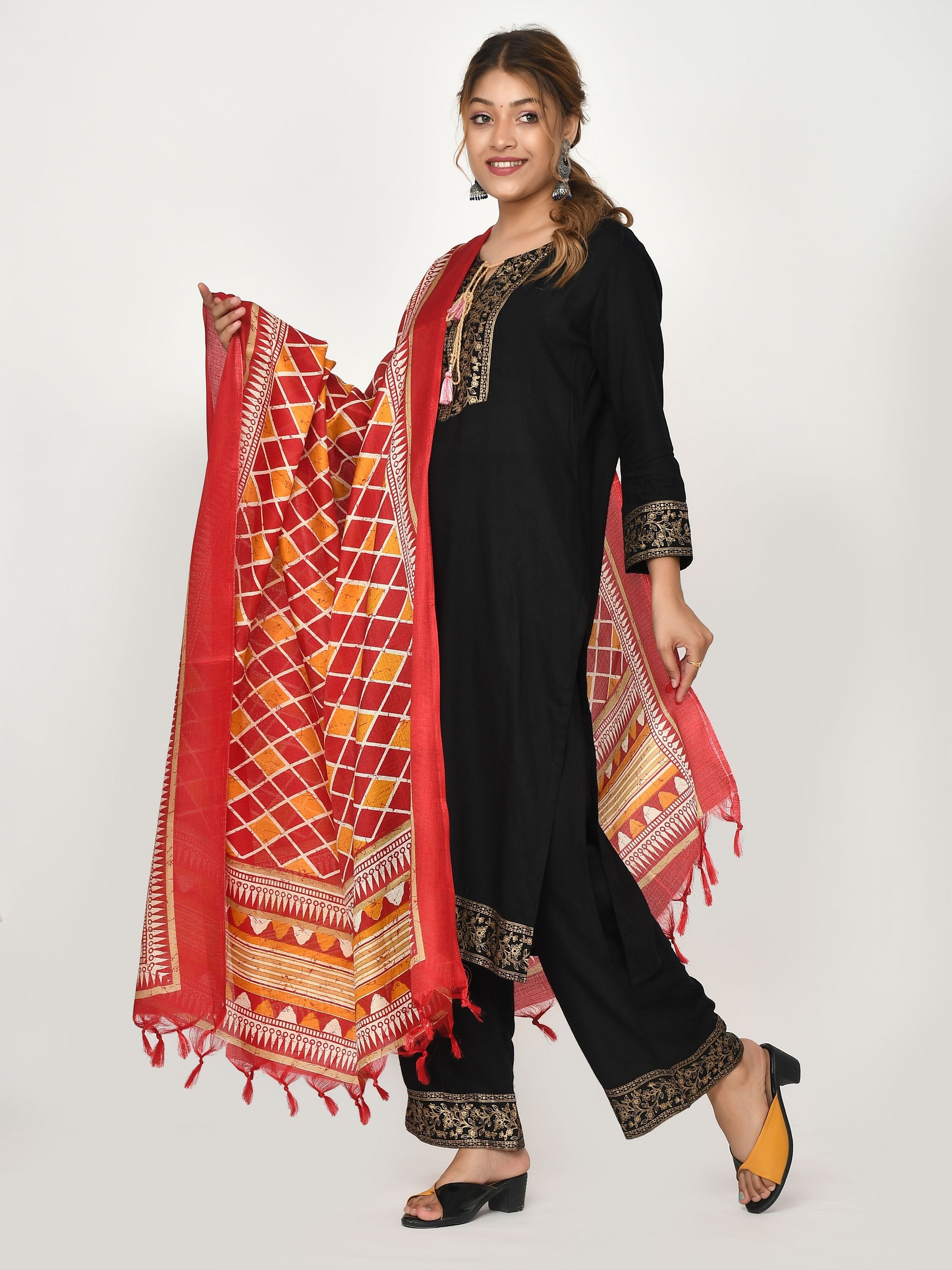 Designer Orange red chequered patola dupatta